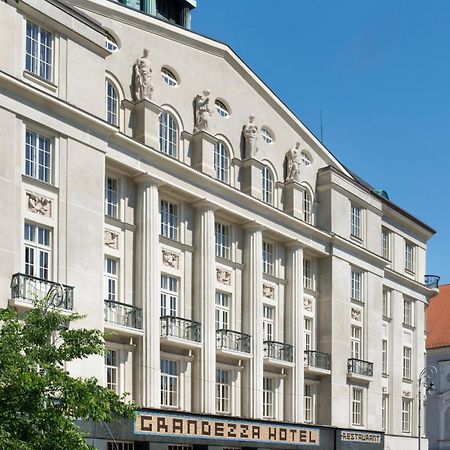 Grandezza Hotel Luxury Palace Brno Exterior photo The former headquarters of the German National Museum of Music in Leipzig