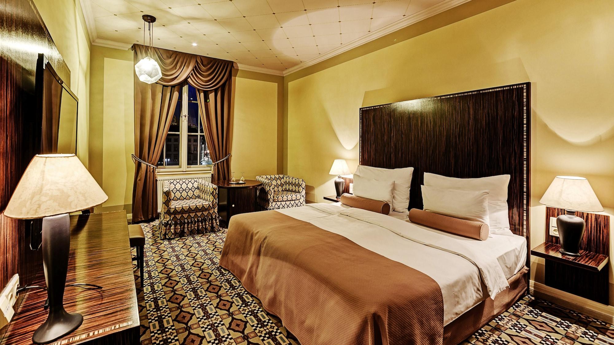 Grandezza Hotel Luxury Palace Brno Exterior photo A room at the hotel
