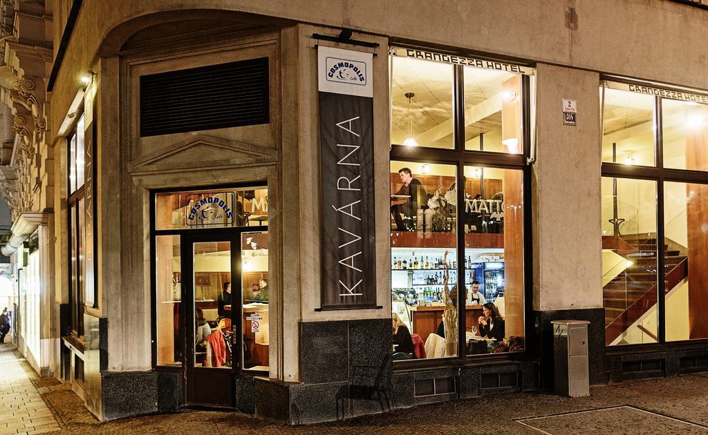 Grandezza Hotel Luxury Palace Brno Exterior photo A coffeehouse in Prague