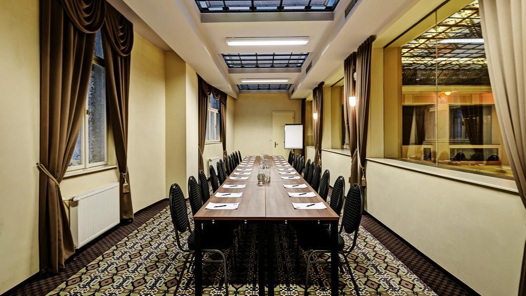 Grandezza Hotel Luxury Palace Brno Exterior photo Meeting room